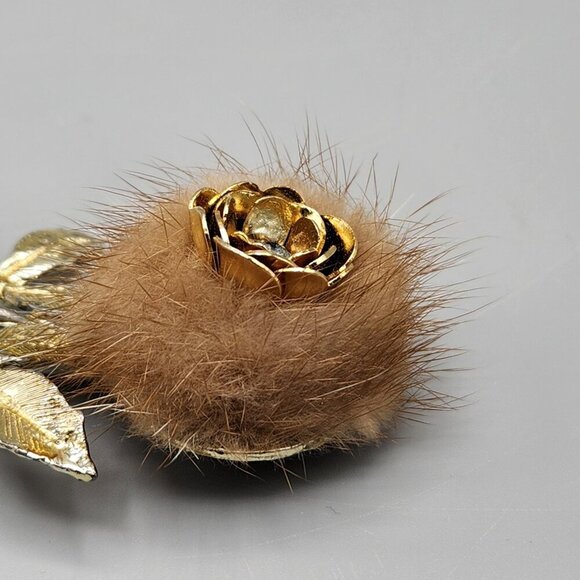 Rose Brooch Mink Fur Gold Tone Flower Long Stem Clear Rose Pin Unmarked Vtg - Picture 4 of 13
